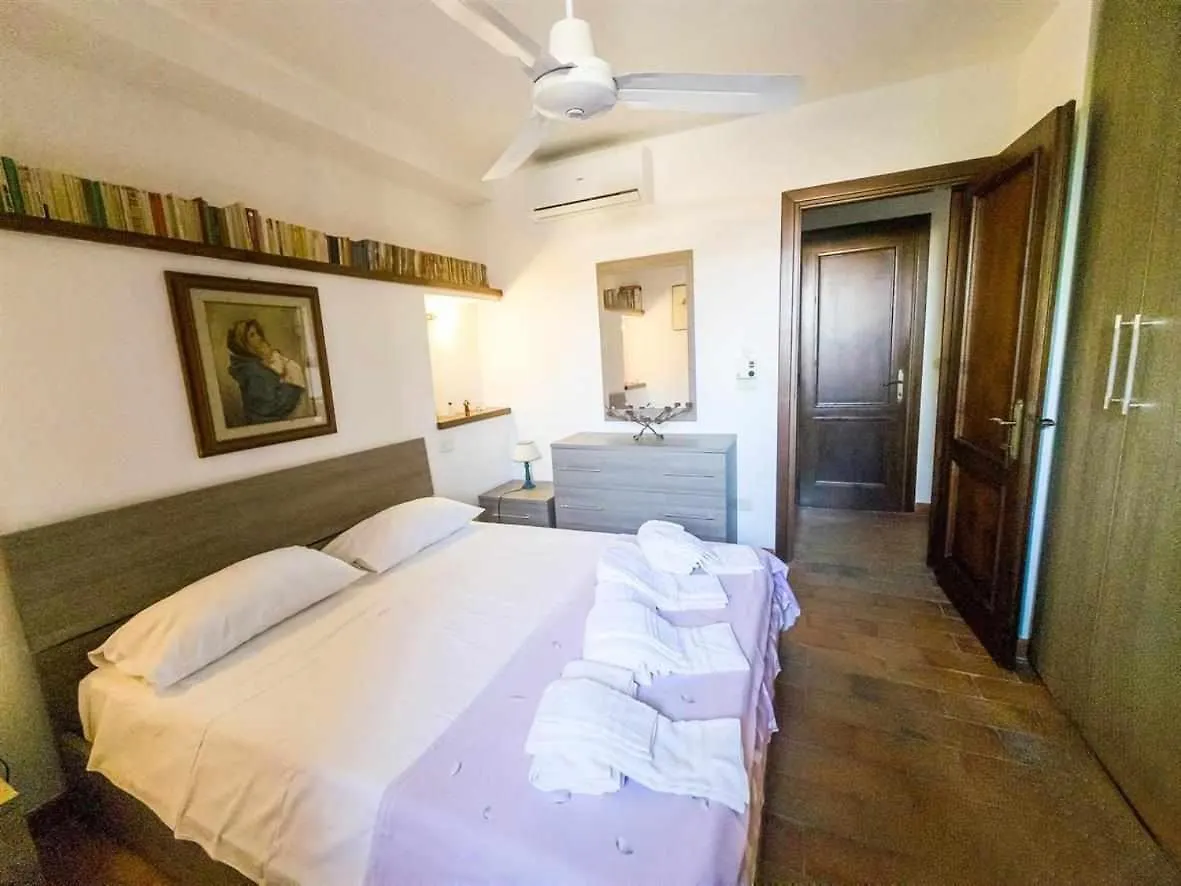Apartment La Casina Di Rosi Vivere Nellantico Borgo Castiglione della Pescaia