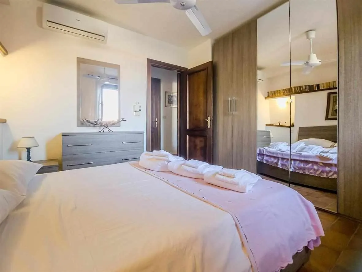 La Casina Di Rosi Vivere Nellantico Borgo Castiglione della Pescaia Italy