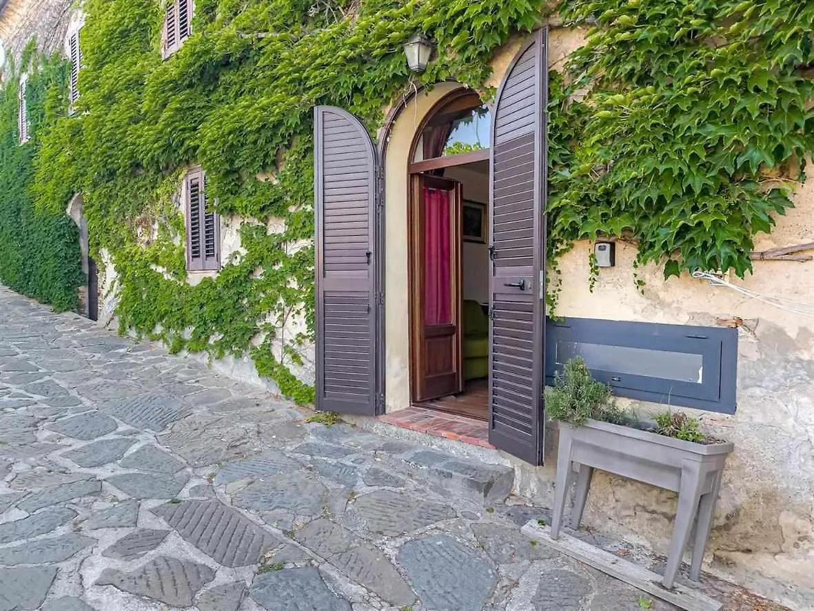 Apartment La Casina Di Rosi Vivere Nellantico Borgo Castiglione della Pescaia