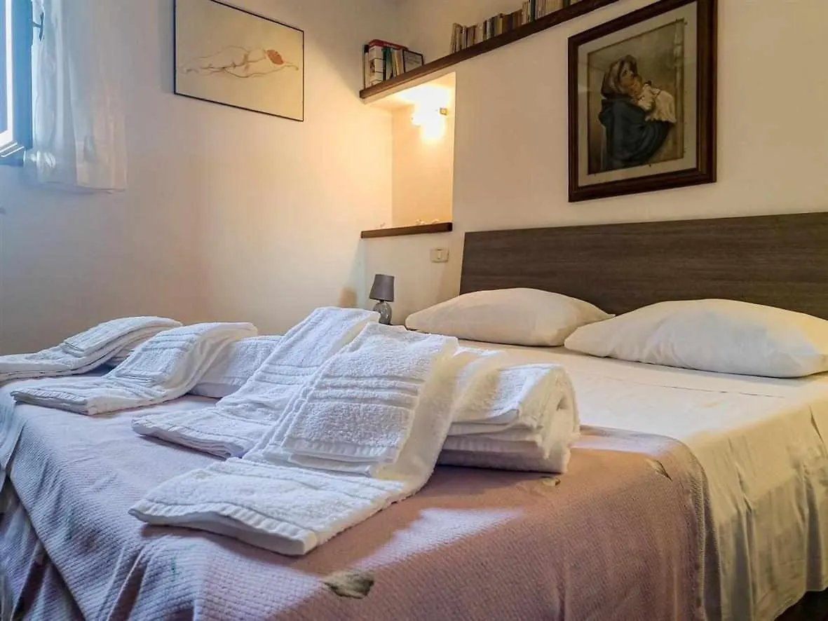 Apartament La Casina Di Rosi Vivere Nellantico Borgo Castiglione della Pescaia Włochy
